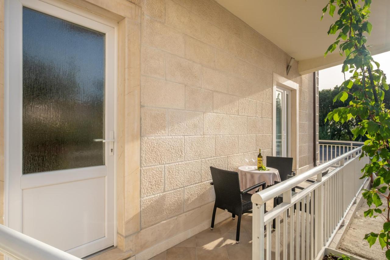 Studio Apartment Brigita Mlini Exterior photo